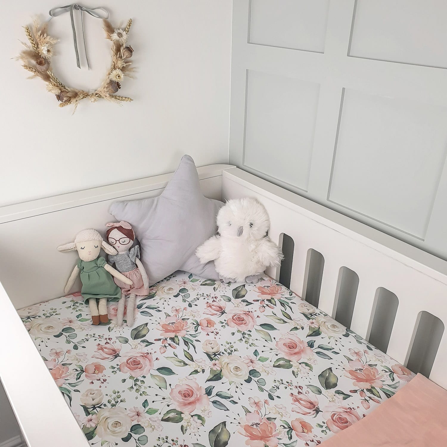 Peach crib outlet sheets