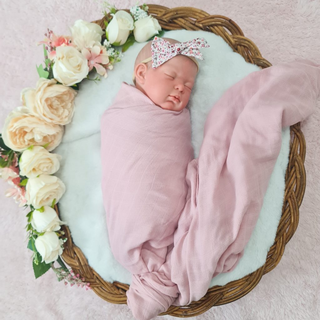 Muslin Swaddle - Dusty Rose